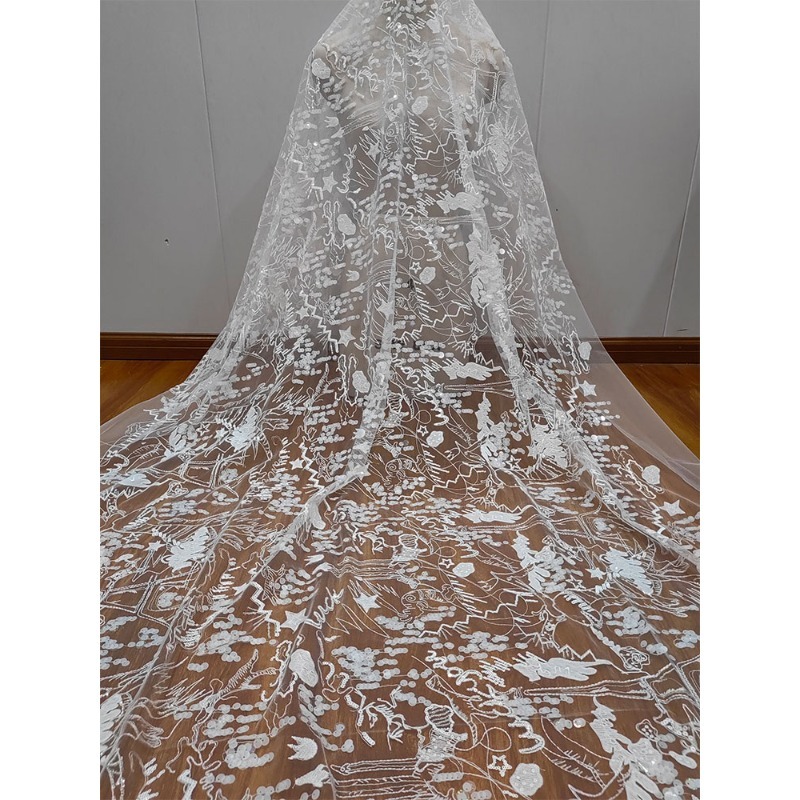 Embroidery Veil - New Exquisite and Soft Decal Lace